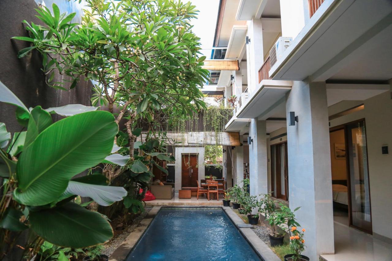 Alia Home Denpasar  Exterior photo