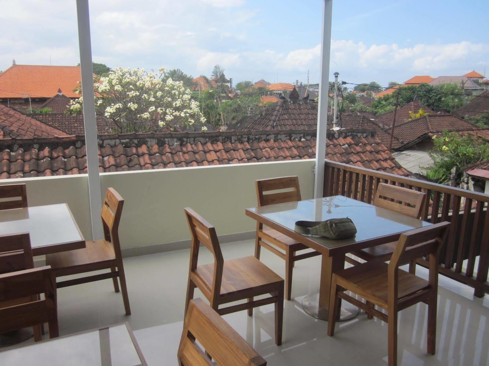 Alia Home Denpasar  Exterior photo